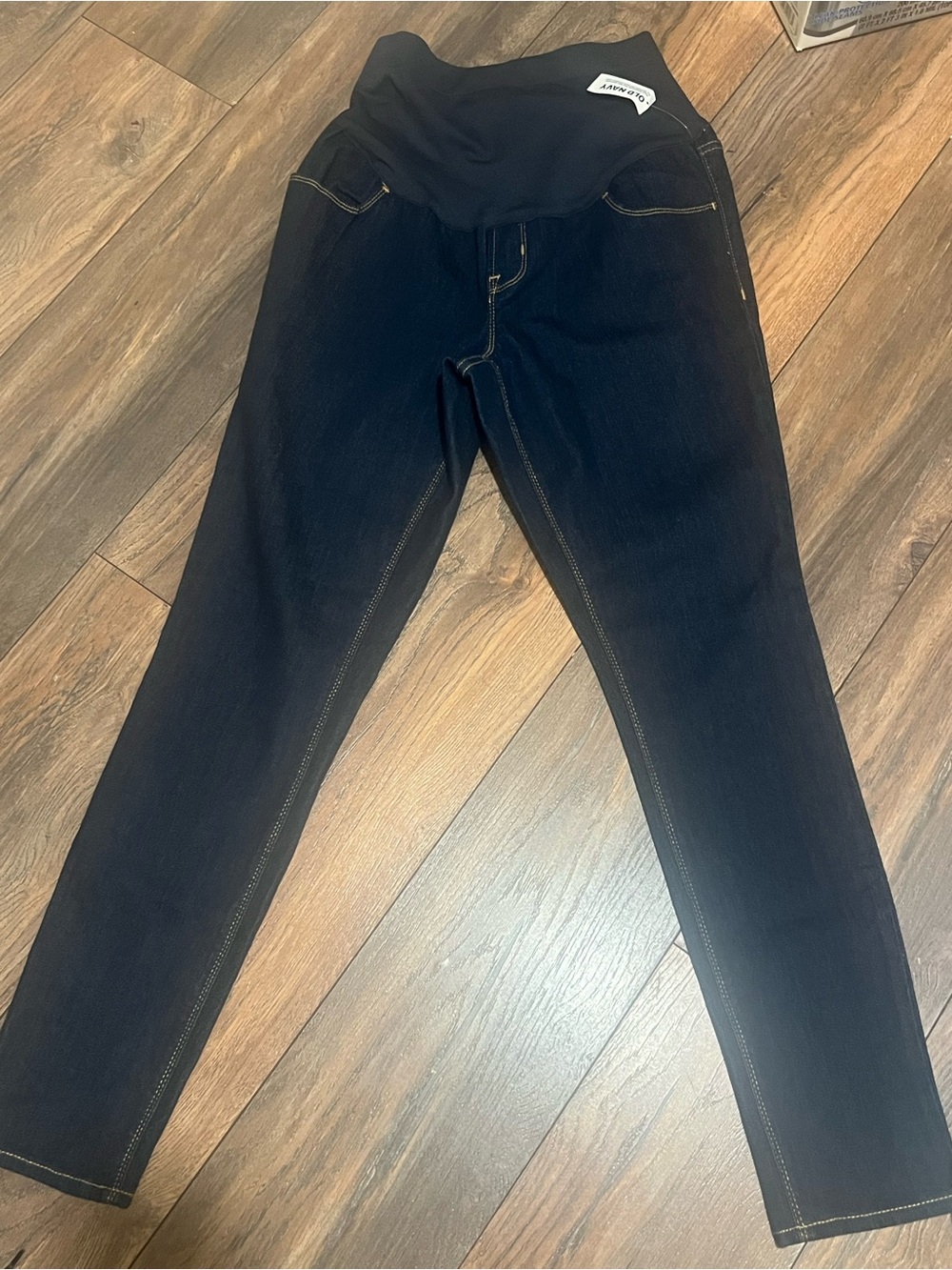 Old Navy Maternity Dark Wash Black Skinny Jeans with Stretch Panel size 10
